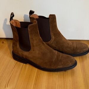 Frye Seth Tan Suede Leather Chelsea Ankle Slip Boots. Men’s size 10.5